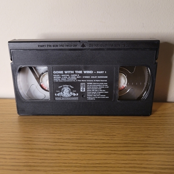 𝅺VINTAGE "Gone with the Wind" Classic VHS Tape - Excellent Condition - Picture 11 of 13